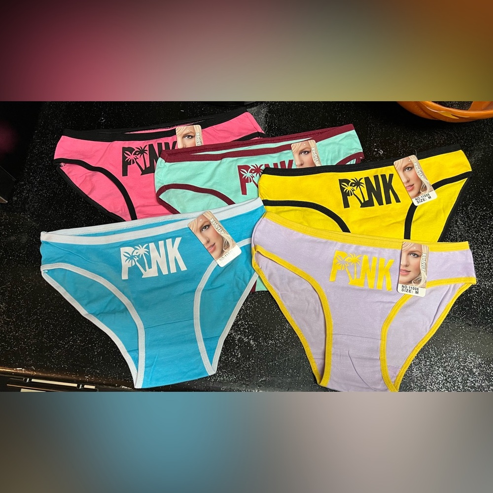 5 Piece Womens Panties Set NWT🔥